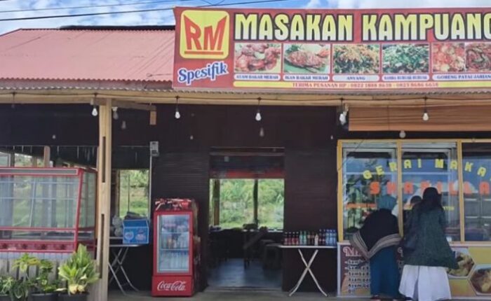 Menu Anti Mainstream, Rumah Makan di Solok Ini Buka 24 Jam