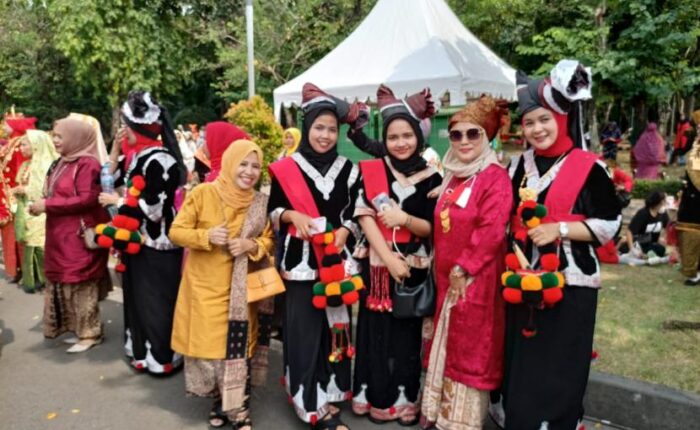 Inilah Filosofi di Balik Baju Kuruang Basiba Minangkabau