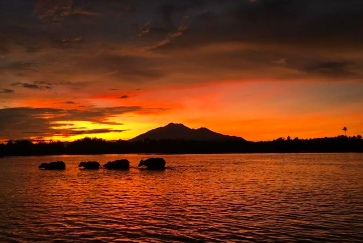 Destinasi Wisata Favorit di Sumbar, Diakui UNESCO hingga Desa Terindah di Dunia