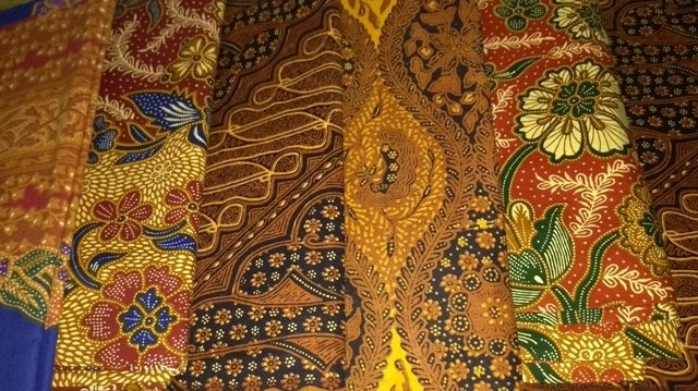 Bagi Orang Minang Kain Panjang Punya Makna Besar, Teman dari Hidup hingga Mati