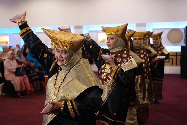 Keren! Perantau Minang di Qatar Gelar Pameran Budaya Minang